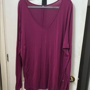 Women's V-Neck Long Sleeve Top - Purple